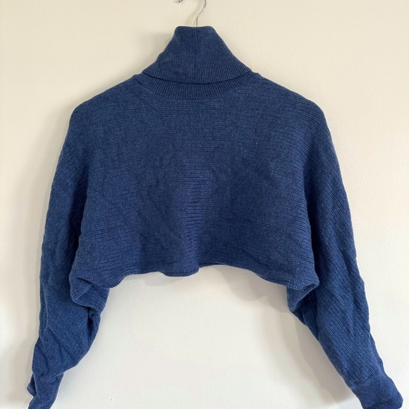 Aritzia Wilfred Naomi Cropped Blue Turtleneck XS - Picture 1 of 4